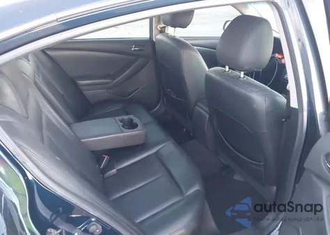 2010 Nissan Altima 2.5 S z USA, uszkodzony, nr VIN 1N4AL2AP9AN539679